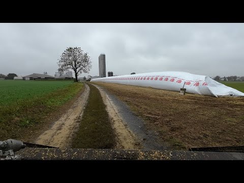 Видео: Уборка кукурузного силоса | Слишком много корма для силосов