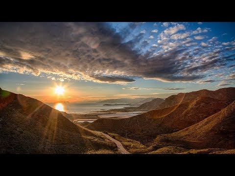 Видео: Пусть бушуют бури, мой Якорь держится за завесой. - Уильям Бранхам (56-0101)