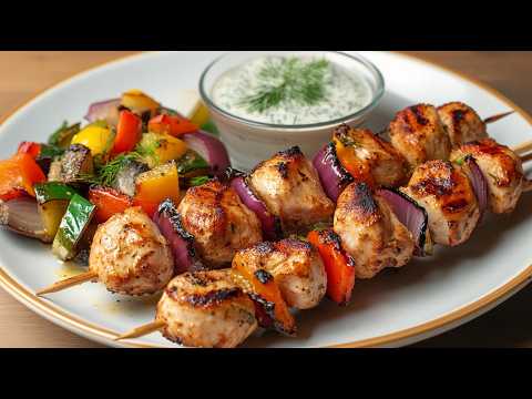 Видео: Как приготовить самые вкусные куриные шашлыки дома! Вы никогда не ели КУРИЦУ, как эту!