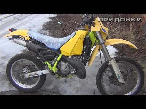Видео: SUZUKI TS200R. Холодный запуск с мертвой поршневой! в ожидание запчастей, и дальнейшего ремонта!