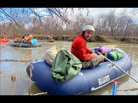 Видео: Вот раньше было лучше! Или нет? Сравнение советской и современной лодки  для сплава.