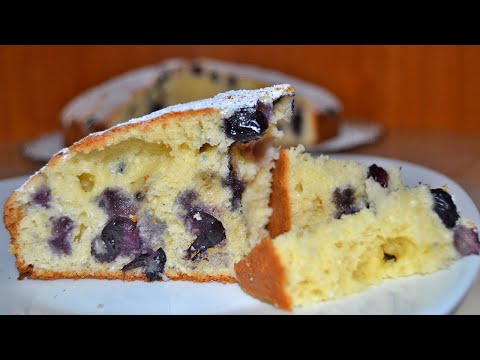 Видео: ПУХКАВ СЛАДКИШ С КОКОС И БОРОВИНКИ - лесен за приготвяне, лек и много вкусен!