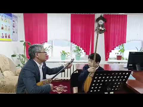 Видео: Ашық сабақ: "Домбыра аспабында әртүрлі қағыс түрлерімен жұмыс"