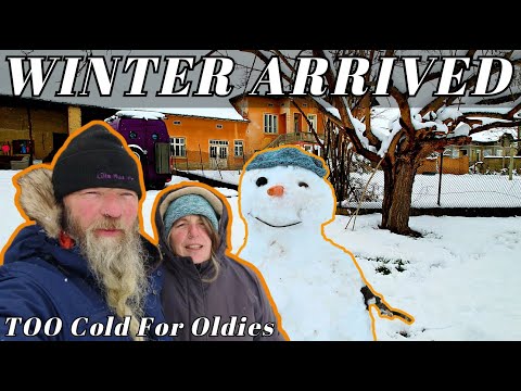 Видео: Выпал СНЕГ!! / Болгария ЗИМОЙ / Наш болгарский дом