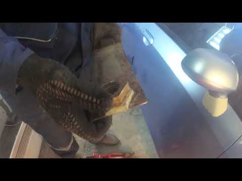 Видео: Снятие гбц хонда фит 2002 г.в. часть 2