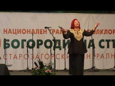 Видео: 🎤Куриозни ситуации с народната певица Калинка Згурова