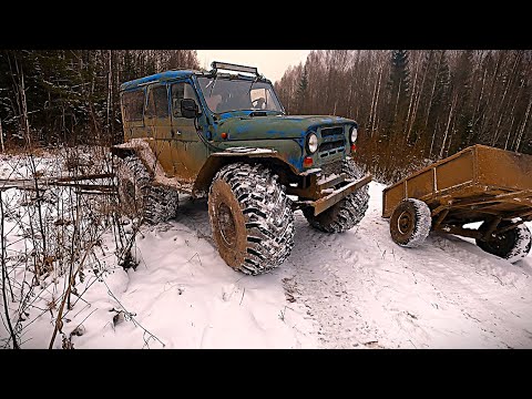 Видео: По делянкам в поисках черного металла. Достали пачку рельс из леса.