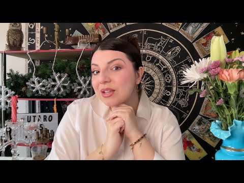 Видео: Отпустил ли он вас? Или до сих пор помнит? Таро Юлия Петрова Прямые Эфиры