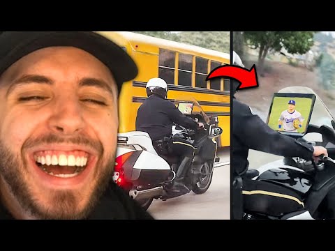 Видео: Полицейский смотрит телевизор за рулём (ежедневная доза Интернета)