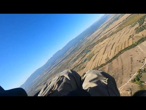 Видео: ден от курса по парапланеризъм - спирали