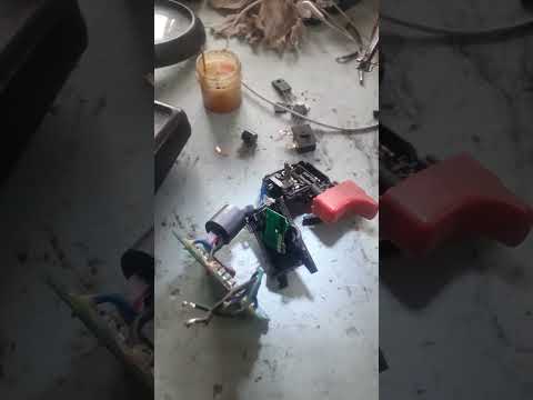 Видео: Кнопка шуруповёрта BOSCH GSR 1800-LI  разборка и сборка