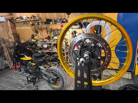 Видео: Правка обода переднего колеса Royal Enfield Himalayan 450