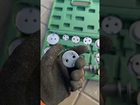 Видео: Замена задних колодок черри тиго 7 про