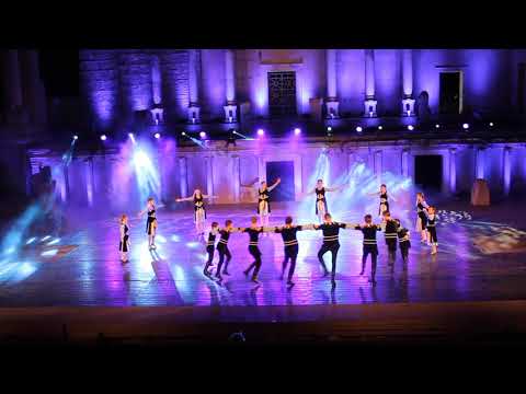 Видео: Elika 27.09.2021 Ancient Theater Plovdiv Арменски (Барабенски)