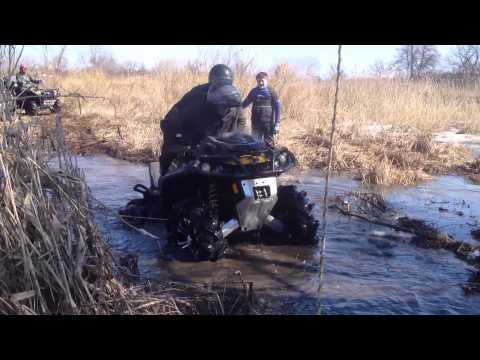 Видео: Весна, болота, квадроциклы 23-03-2014. Воронеж - Бобров.