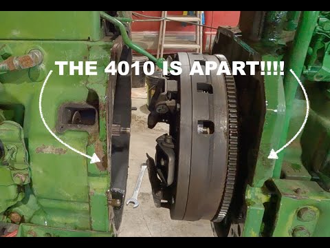 Видео: John Deere 4010: Замена тяги и муфты ВОМ: Часть 1