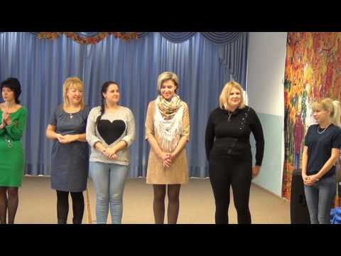 Видео: День Мамы в детском саду