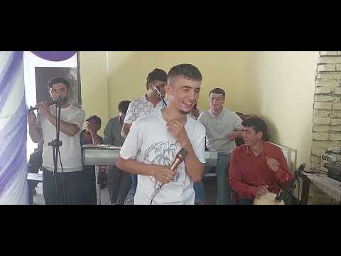 Видео: фарзанди шодравон бадриддини завки дар сахна