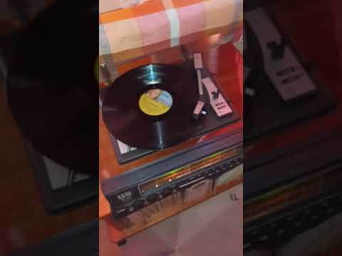 Видео: ВЕГА 323 СТЕРЕО