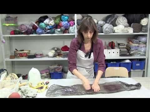 Видео: ✿Урок 5, часть 3✿Ажурный шарфик с цветком-брошью