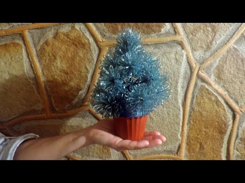 Видео: Елочка из бисера
