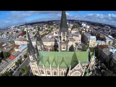 Видео: Львів аеровідеозйомка . Lviv (Bird's eye view) . Львов Аэровидеосъемка.