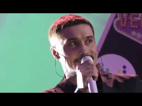 Видео: Дима Билан - Партийная зона МУЗ-ТВ - 26.11.17