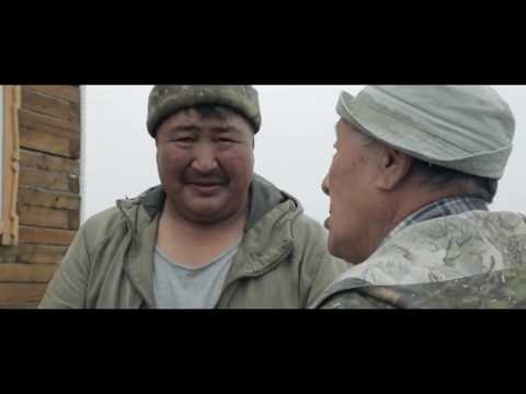 Видео: Василий Дьячковский-ТРАССА КОЛЫМА подготовка к зимнику.    ICE ROAD TRUCKERS  YAKUTIA
