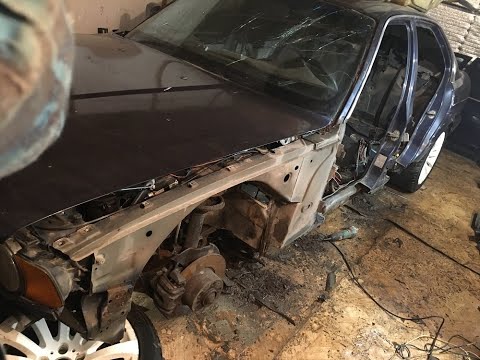 Видео: BMW E34 замена порогов ремот дна!! ГНИЛОЙ БАВАРЕЦ В 2020 году!