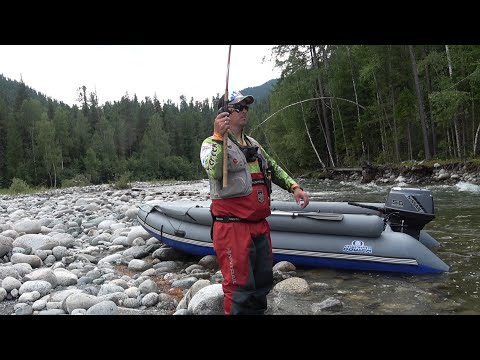 Видео: РУКА УСТАЛА ТЯГАТЬ ХАРИУСОВ/ПОПАЛИ НА БЕШЕНЫЙ КЛЕВ В ГЛУХОЙ СИБИРСКОЙ ТАЙГЕ #1