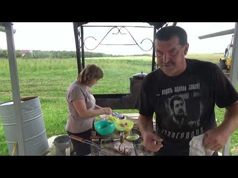 Видео: Мангальные истрии.  Картошка с овощами в беконе. Полная версия