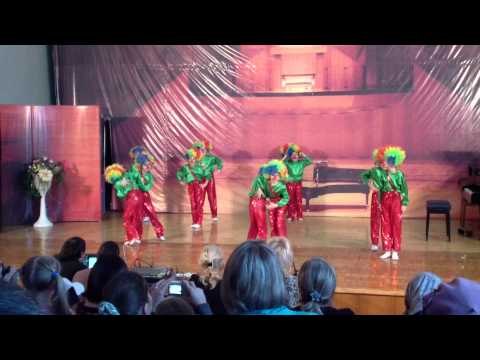 Видео: танец "Клоуны" группа "Карамель" 2013 Усть-Каменогорск