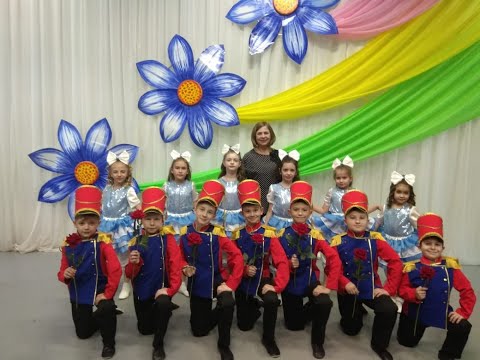 Видео: Танец оловянных солдатиков   Детский кол-в  "Радость" ст. Григорополисская.Автор Кравцова Ольга