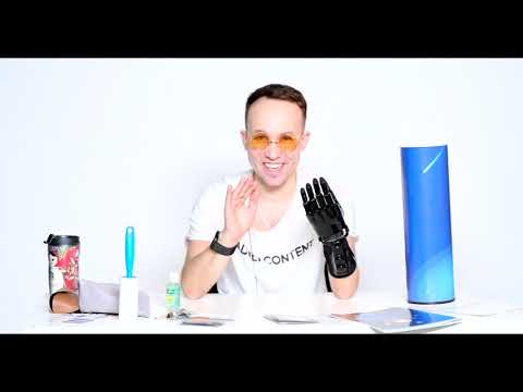 Видео: Как работает протез руки и что с ним можно делать | ответы на самые частые вопросы.