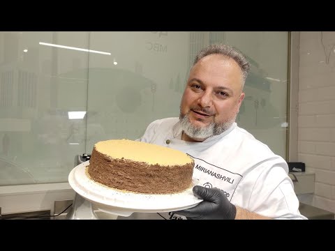 Видео: Как приготовить двухцветный Наполеон за 30 минут?