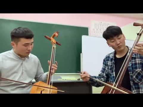 Видео: Somy & Батгэрэл - Жалам хар /Jalam har/