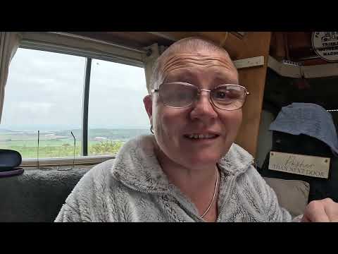 Видео: Иметь мужа — это как иметь ребенка рядом