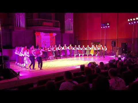 Видео: Ансамбъл "Българи"