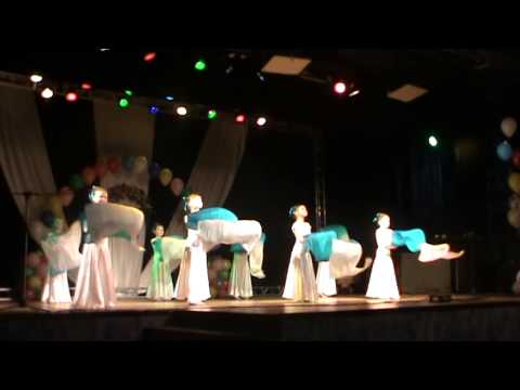 Видео: Танец воды с веерами-вейлами