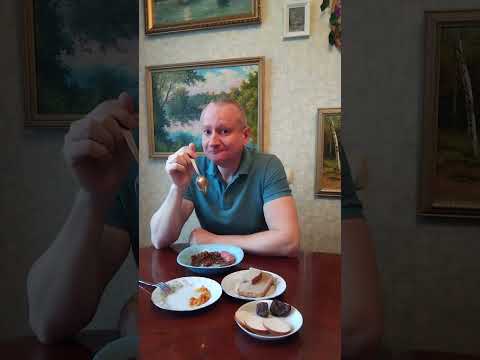 Видео: Хлеб стараюсь брать с простым и понятным составом, где указаны натуральные ингредиенты.