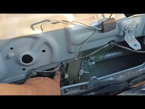 Видео: УСТРАНЯЮ ПРИЧИНЫ НЕИСПРАВНОСТИ СТЕКЛОПОДЪЁМНИКА Kia Spektra