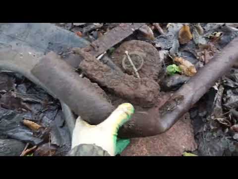 Видео: МЕТАЛОКОП! ОПЯТЬ УБОЙНЫЕ НАХОДКИ В ЛЕСУ!