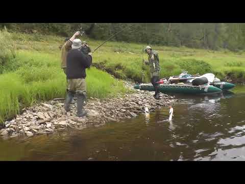 Видео: Сплав по рекам Синяя и Лена (Якутия 2015)