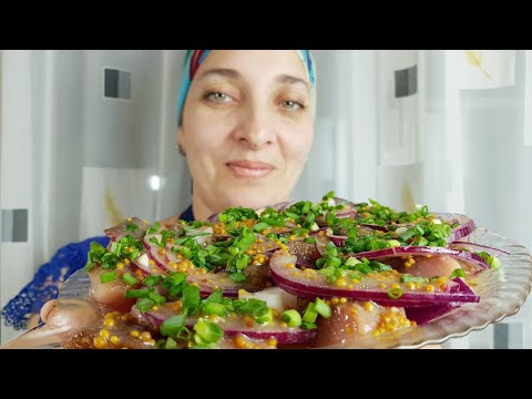 Видео: Съели всё за Раз/Селёдка в Лучшем Маринаде