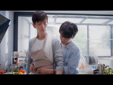 Видео: 【BL Movie】"У тебя такая тонкая талия, я хочу спать с тобой по ночам"🌈BOYLOVE/LGBT