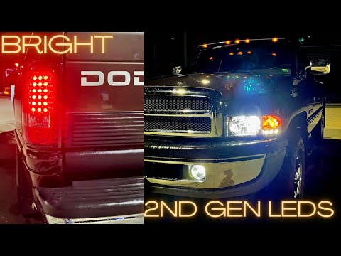 Видео: Переделка Dodge 2-го поколения на светодиодные фары/задние фонари/противотуманные фары (ГОРАЗДО Я...