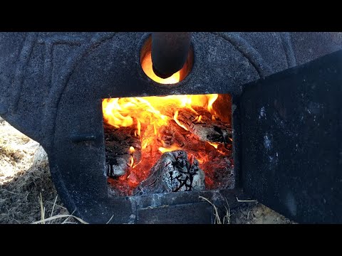 Видео: Печь для изготовления древесного угля.