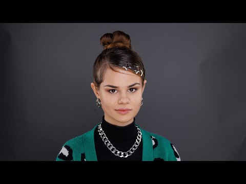 Видео: Лилия Хабарова. Стендап. Забыла шутку про бобра🤣#standupcomedy #standup #стендап #женскийстендап