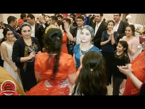 Видео: Невеста танцует с Чухаи, жених показывает класс в танце. Сережа и Алена, сватовство, ч.13