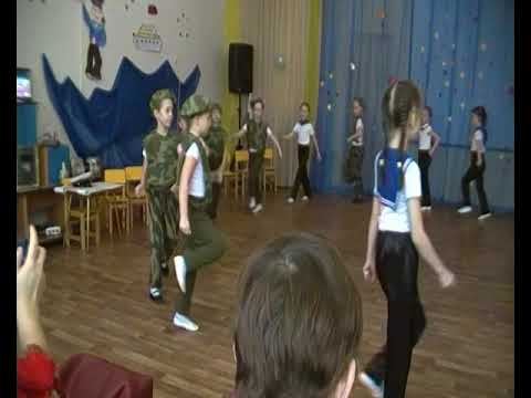 Видео: "Зарядка"  23 февраля. Д/с № 42 "Пингвинчик", г. Верхняя Салда.
